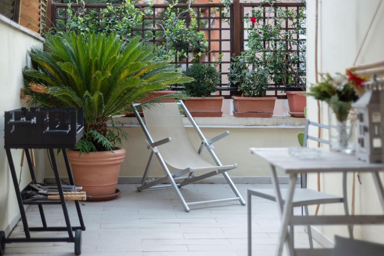 Penthouse Apartment With Terrace Close To Vatican Roma Dış mekan fotoğraf